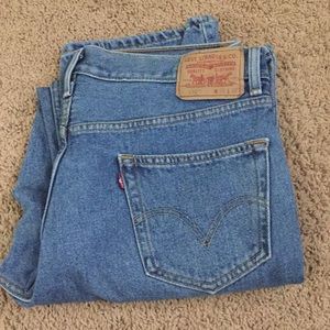 Levi Men’s Jeans